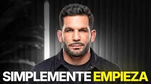 Adri Kastel en el entrenamiento Cimientos sobre cómo empezar un negocio digital